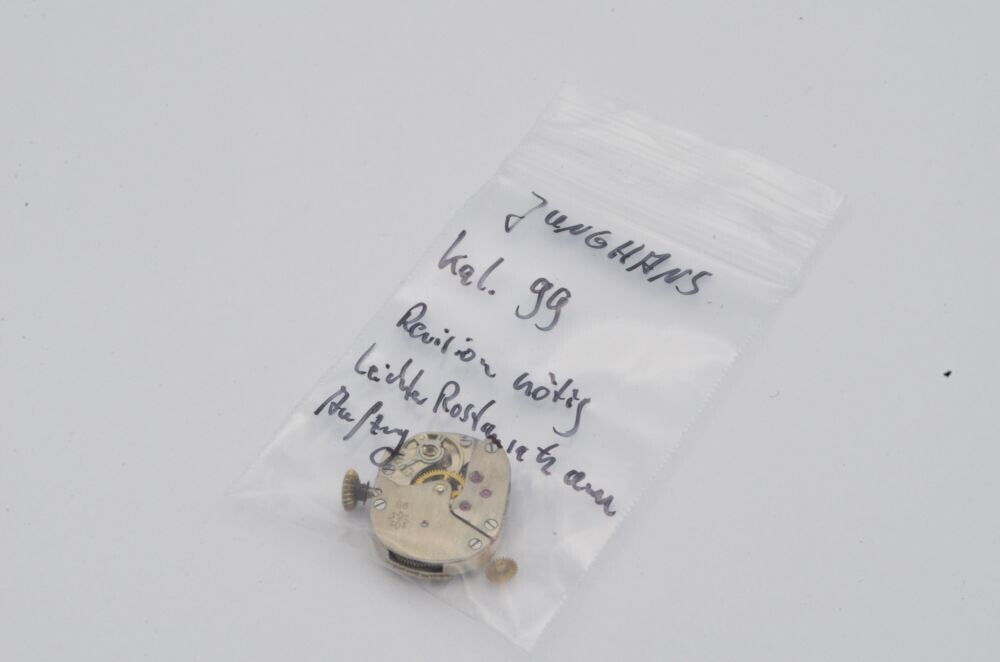 JUNGHANS UHRWERK MOVEMENT 99 HANDAUFZUG HAND WIND BENÃTIGT REVISION Main Image