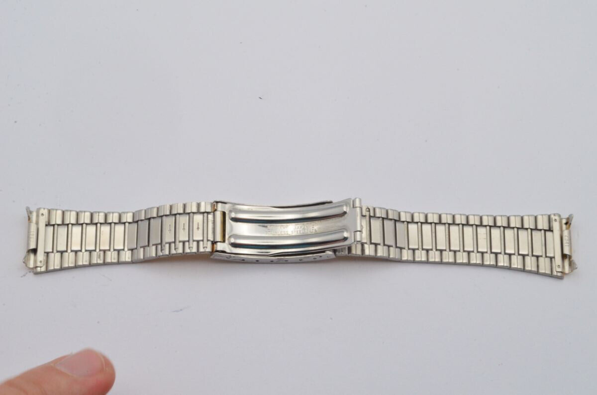 SEIKO STAHL ARMBAND 18MM BRACELET VINTAGE SCHÖNER ZUSTAND VERGOLDET 2 Gallery Image 0